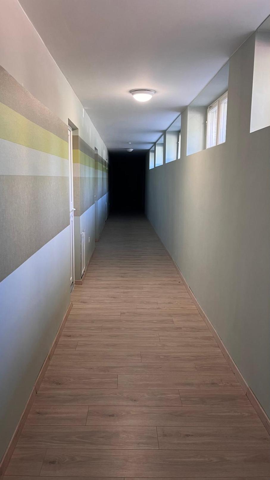 Manuela Ifjusagi Hotel Balatonfured Exterior photo